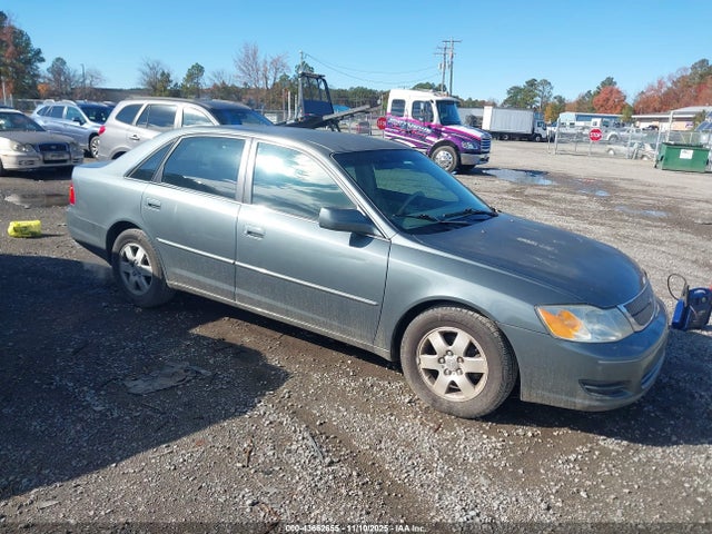 2002 TOYOTA AVALON XL