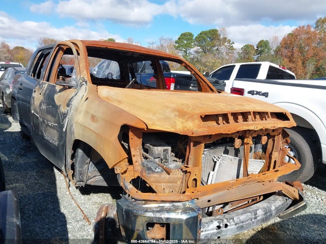 2014 TOYOTA TUNDRA SR5 5.7L V8