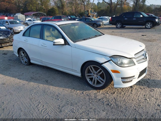 2013 MERCEDES-BENZ C 250 SPORT