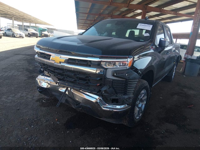CHEVROLET SILVERADO 1500 4WD STANDARD BED LT - 2