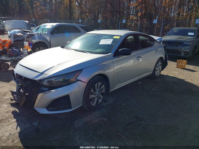 2024 Nissan ALTIMA S FWD 照片 2