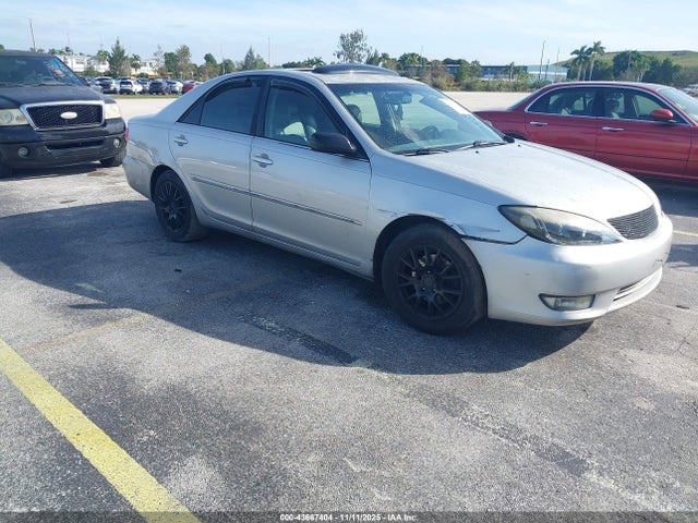 2006 TOYOTA CAMRY XLE V6