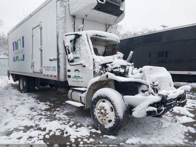 2016 INTERNATIONAL 4000 4300