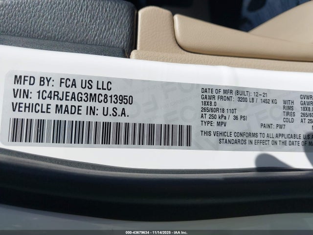 2021 JEEP GRAND CHEROKEE LAREDO E 4X2 9