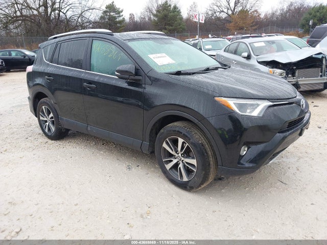 2016 TOYOTA RAV4 XLE