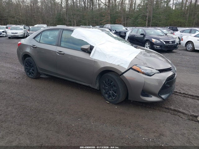 2017 TOYOTA COROLLA LE