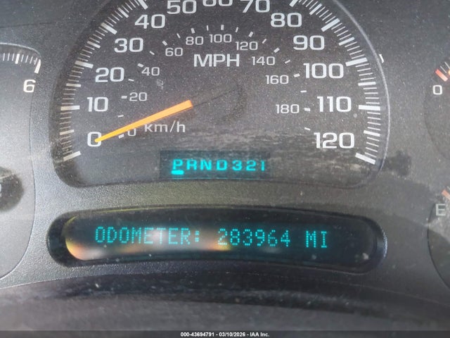 CHEVROLET AVALANCHE 1500 - 7