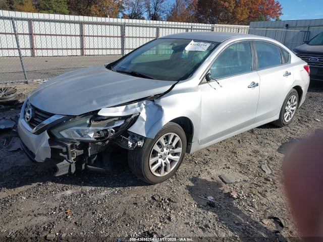 2016 Nissan ALTIMA 2.5 S — фото 2