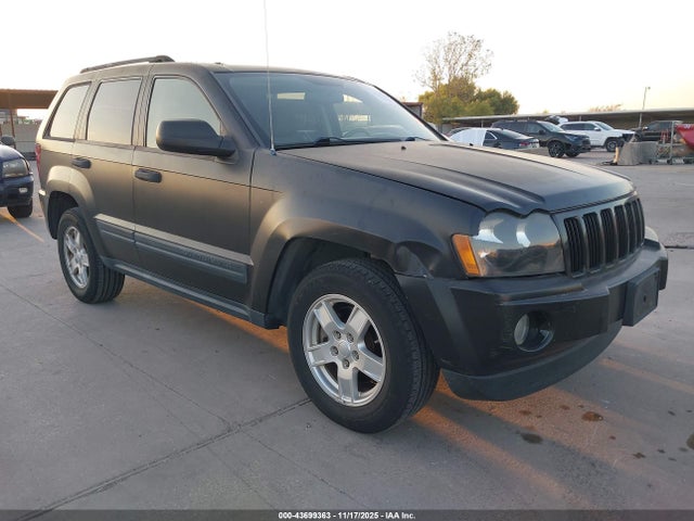 2005 JEEP GRAND CHER LAREDO