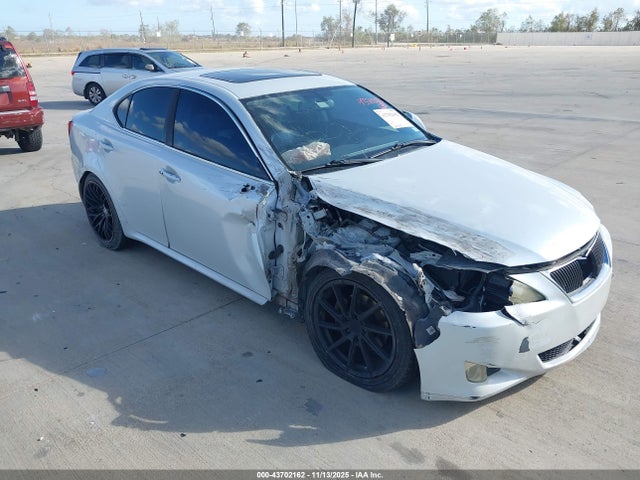2006 LEXUS IS 