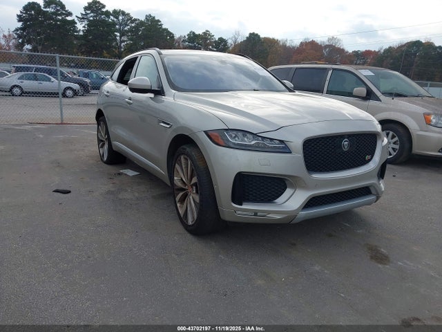 2017 JAGUAR F-PACE S