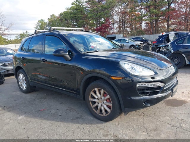 2013 PORSCHE CAYENNE DIESEL