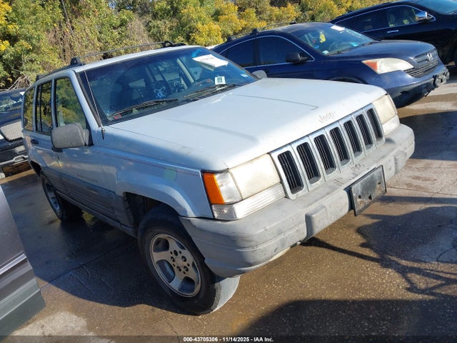 1996 JEEP GRAND CHER LAREDO