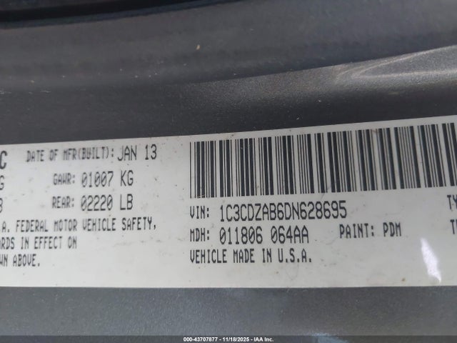 DODGE AVENGER SE - 9