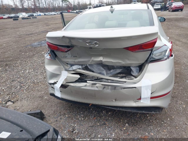 HYUNDAI ELANTRA VALUE EDITION - 6