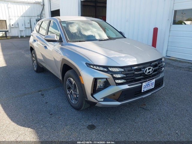 2026 HYUNDAI TUCSON BLUE SE