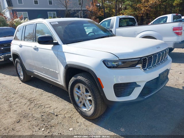 2025 JEEP GRAND CHER LAREDO 4X4