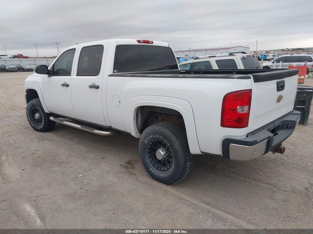 CHEVROLET SILVERADO - 3