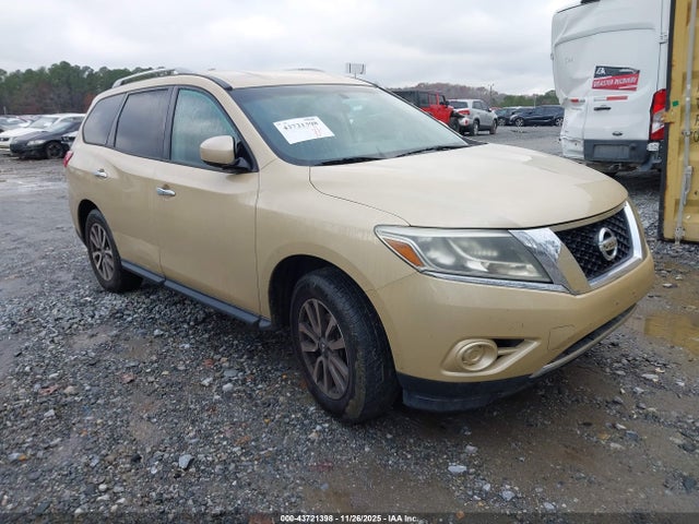 2013 NISSAN PATHFINDER SV
