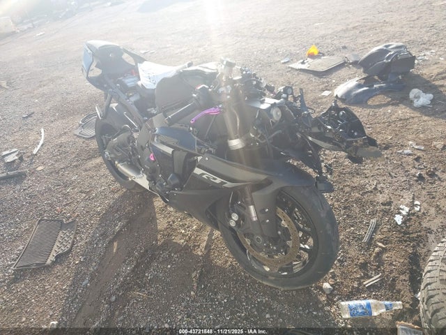 2024 YAMAHA YZF 