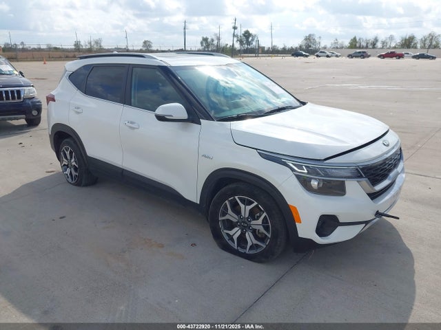 2021 KIA SELTOS EX