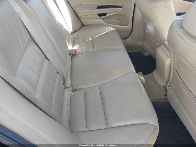 HONDA ACCORD 2.4 SE - 8