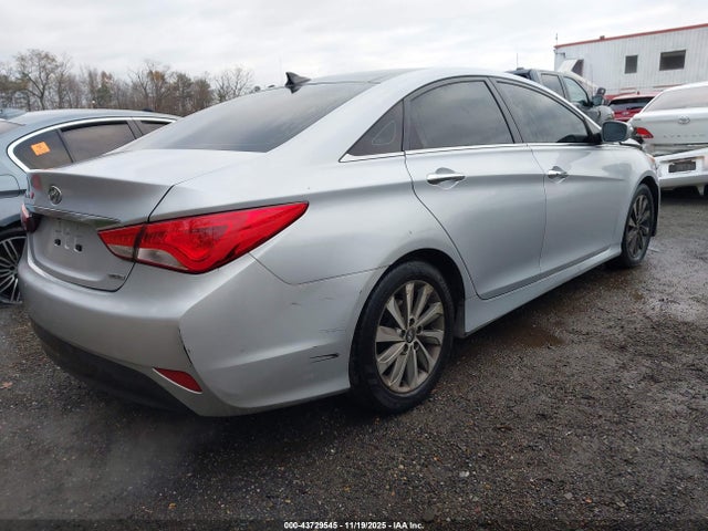 HYUNDAI SONATA LIMITED - 4