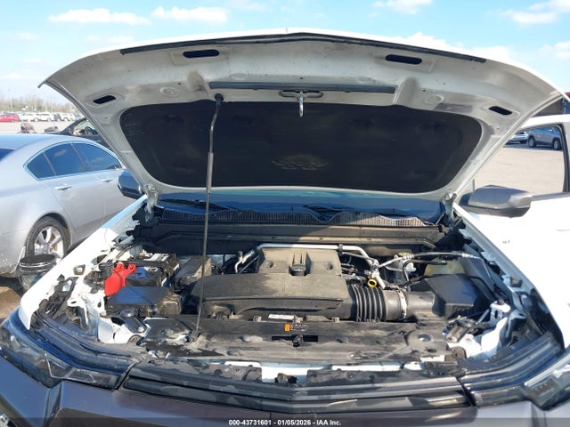 CHEVROLET COLORADO - 10