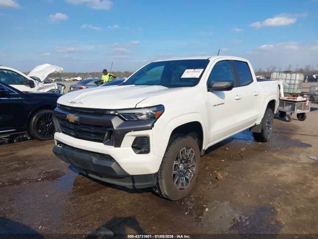 CHEVROLET COLORADO - 2