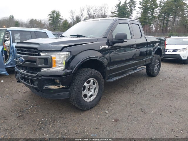 FORD F-150 XLT - 2