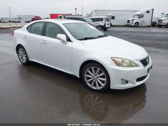 2010 LEXUS IS 