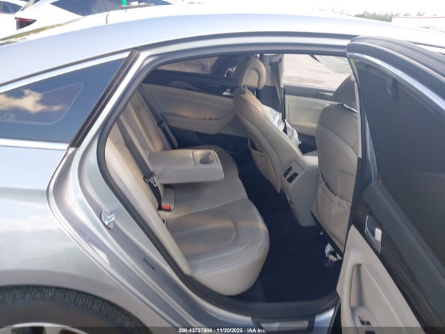 HYUNDAI SONATA LIMITED - 8