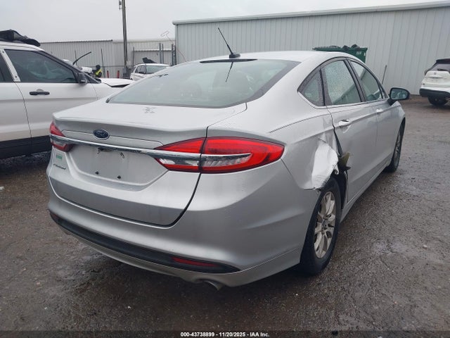 2017 FORD FUSION S 照片 4