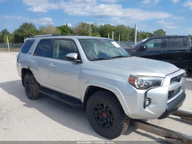 2021 TOYOTA 4RUNNER SR5