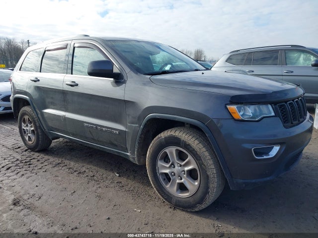 2017 JEEP GRAND CHER LAREDO 4X4