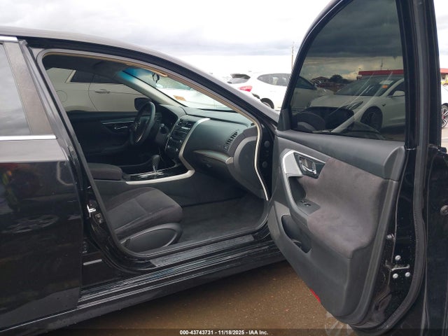 صورة 5 لـ 2013 Nissan ALTIMA 2.5