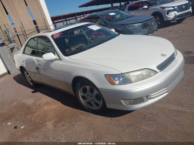 2000 LEXUS ES 
