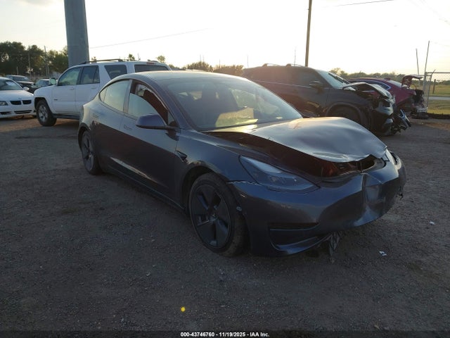 2021 TESLA MODEL 3 STANDARD RANGE PLUS REAR-WHEEL DRIVE