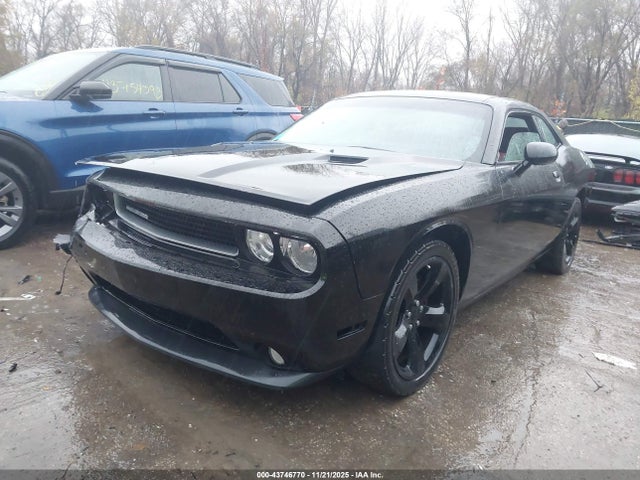 2014 Dodge CHALLENGER SXT PLUS 照片 2