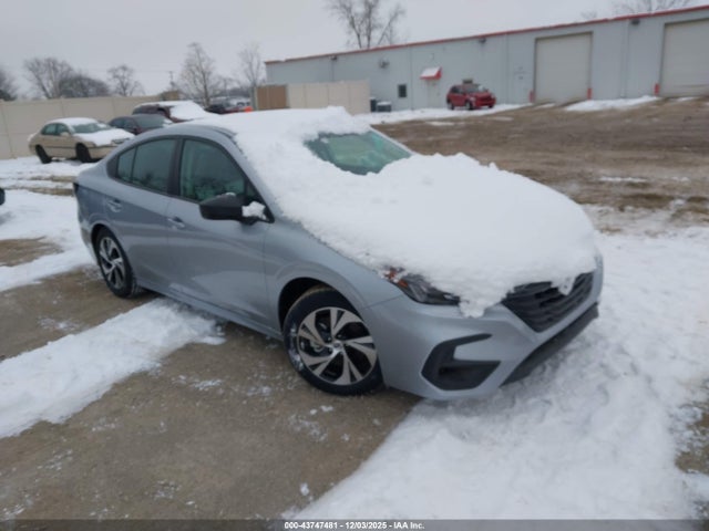 2025 SUBARU LEGACY 
