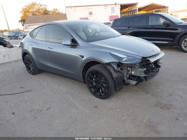 2025 TESLA MODEL Y LONG RANGE DUAL MOTOR REAR-WHEEL DRIVE