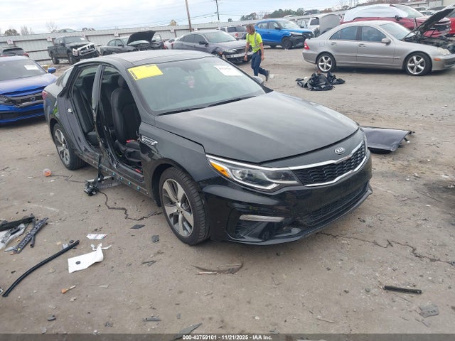 2019 KIA OPTIMA S