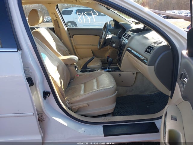 FORD FUSION SEL - 5