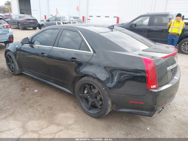 2009 Cadillac CTS-V photo 3