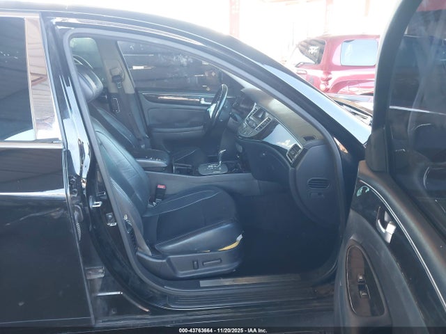 HYUNDAI GENESIS 3.8 - 5