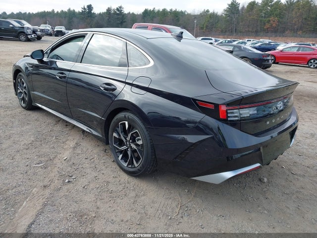 HYUNDAI SONATA SEL - 3