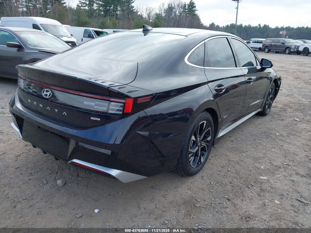 HYUNDAI SONATA SEL - 4