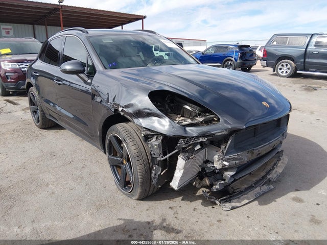 2021 PORSCHE MACAN S