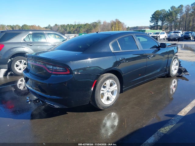 2022 Dodge CHARGER SXT RWD 照片 4