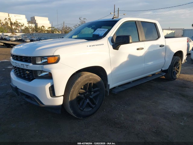 CHEVROLET SILVERADO 1500 2WD SHORT BED CUSTOM - 2